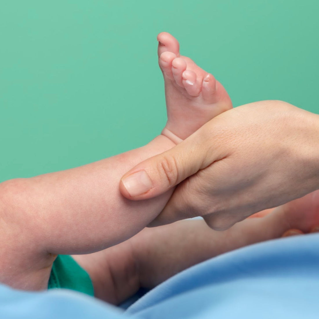The perfect baby massage in 5 simple steps